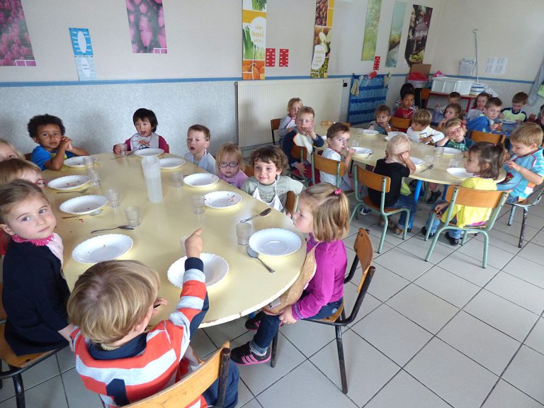 Restauration – Cantine | Ecole Sainte-Bernadette de Vitré